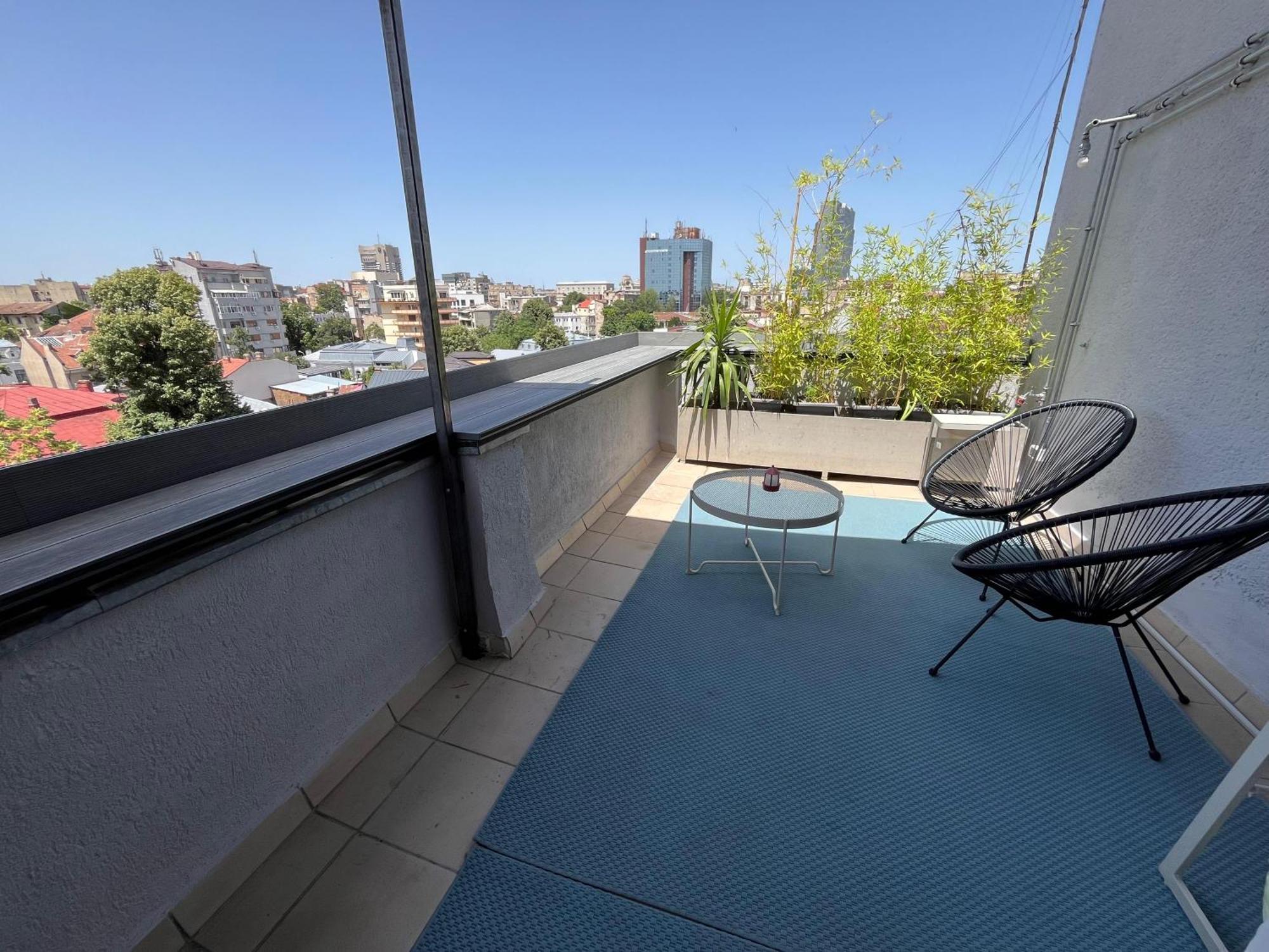 Terrace View Downtown Studio Bucharest Exterior photo